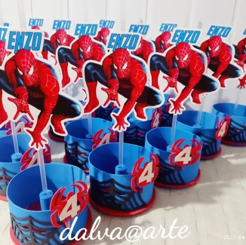 Centro de Mesa Homem Aranha