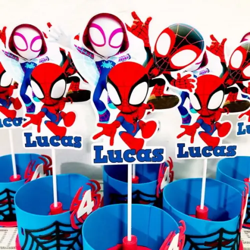 Centro de Mesa Homem Aranha e Seus Amigos Espetaculares