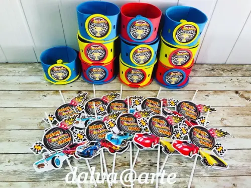 Centro de Mesa Hot Wheels