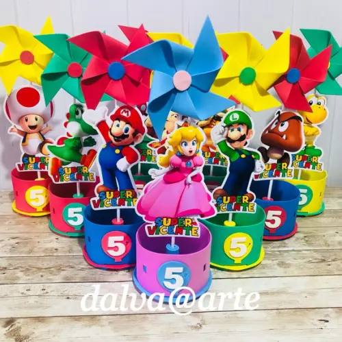 Centro de Mesa Mario Bross e Sua Turma