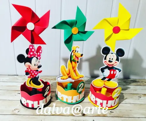 Centro de Mesa Mickey e Sua Turma