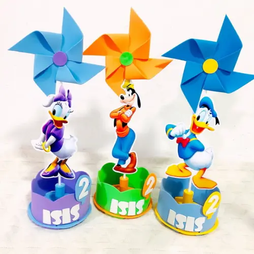 Centro de Mesa Mickey e Sua Turma