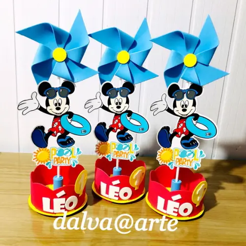 Centro de Mesa Mickey Pool Party