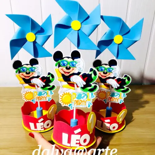 Centro de Mesa Mickey Pool Party