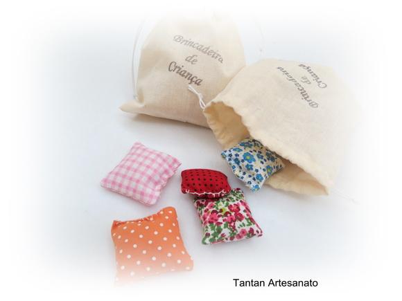 Cinco Marias de tecido estampado