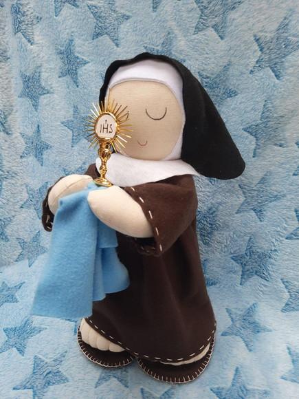 Santa Clara em Tecido e Feltro