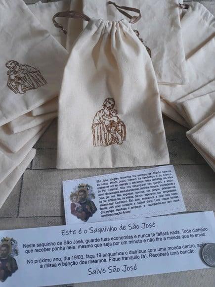 Saquinho de São José Bordado