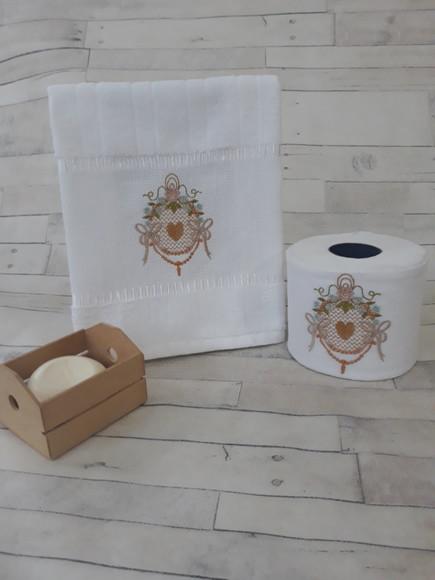toalha de lavabo e Porta Papel higiênico