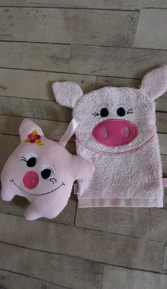 Buchinhas de Banho Porquinha Porquinho Chaveiro G