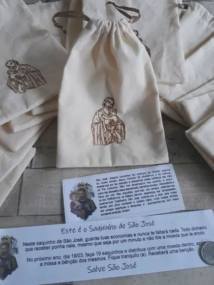 Saquinho de São José Bordado