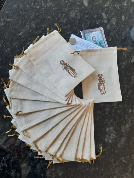 Saquinho de São José Bordado Kit