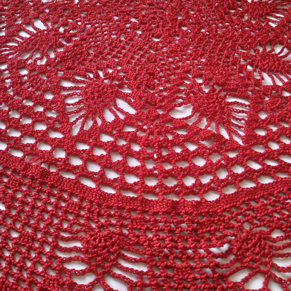 centro de mesa em crochê vermelho - pronta entrega peça única