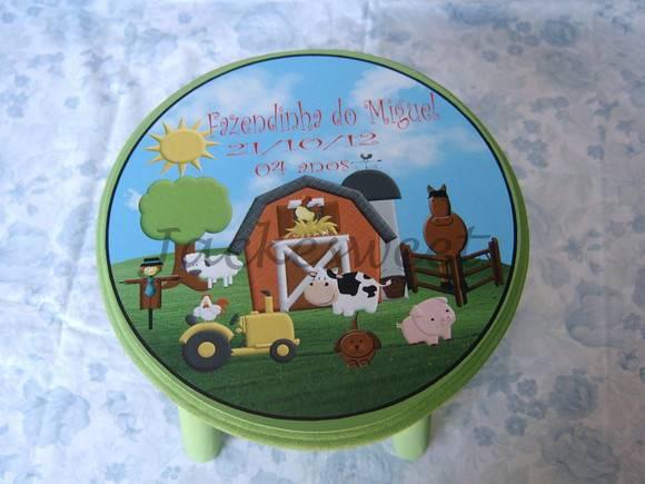 Banquinho em mdf Personalizado