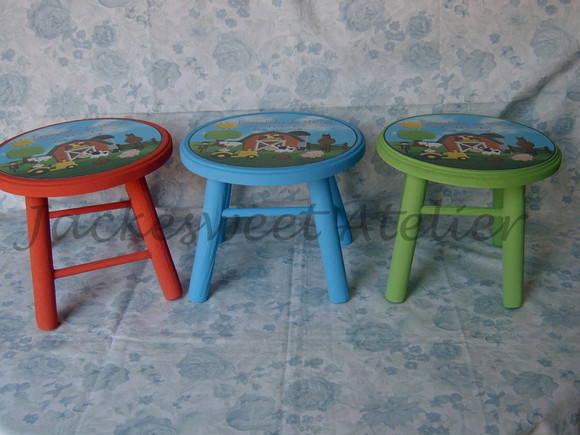Banquinho em mdf Personalizado