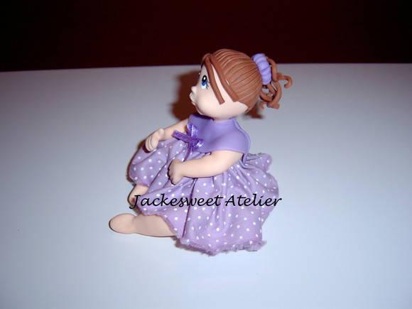 Boneca de vestido em biscuit