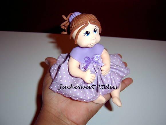 Boneca de vestido em biscuit