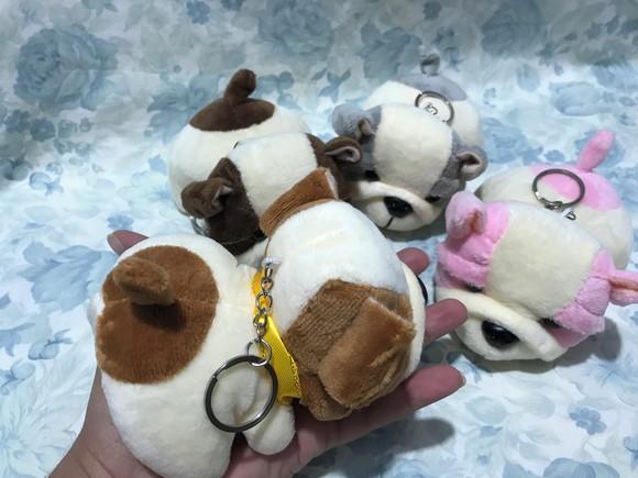 Cachorro Chaveiro Buldogue Rosa e Marrom Escuro