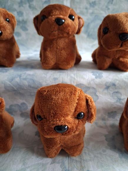 Cachorro em Pelúcia Chaveiro 100unid Marromfs