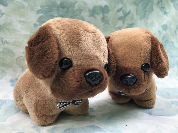 Cachorro em Pelúcia Chaveiro Marrom Claro Fs