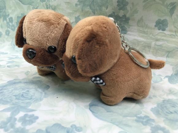 Cachorro em Pelúcia Chaveiro Marrom Claro Fs