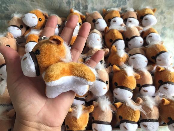 Lembrancinha 35 Cavalinhos + Bandeja