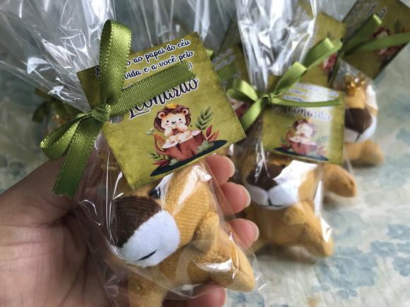 Lembrancinha Mini Pelúcia Leão Kit 50 Unid