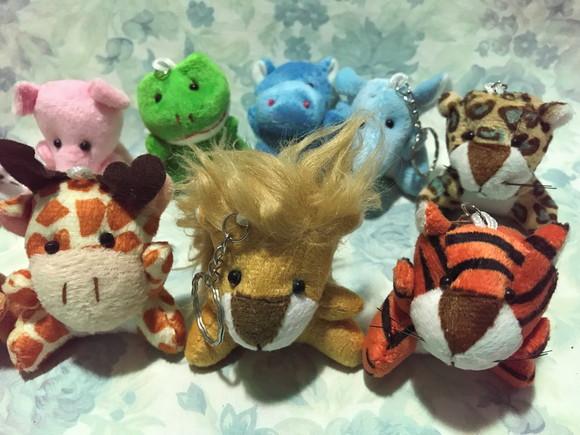 Lembrancinha Mini Pelúcia Selva Kit com 35 Unid