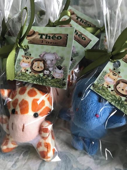 Lembrancinha Pelúcia Mini Selva Kit 30 Unidades