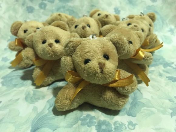 Ursinho Fofo 6cm Fitinha Dourada