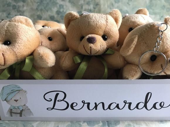 Ursinho Marrom Gravata Verde na Bandeja Personalizada