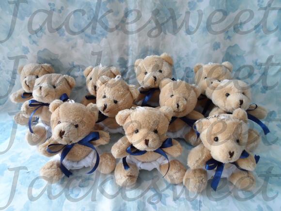 Urso Marrom Gravata Azul Fralda Branca