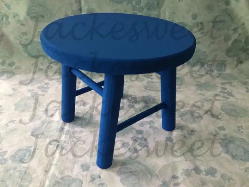 Banquinho em Madeira Azul Royal