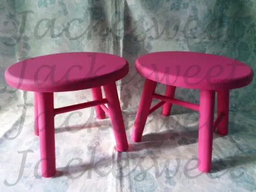 Banquinho em Madeira Pink