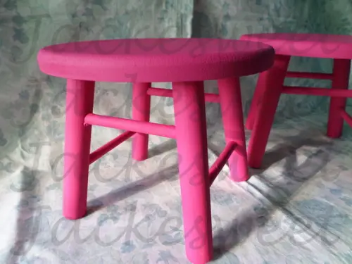 Banquinho em Madeira Pink