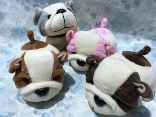 Cachorro Chaveiro Buldogue Rosa e Marrom Escuro