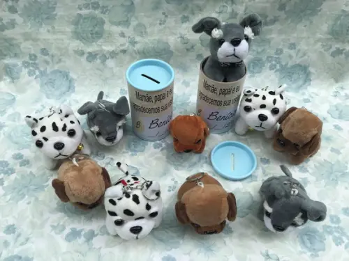 Cachorro em Pelúcia Chaveiro + Cofrinho 20 Unidades