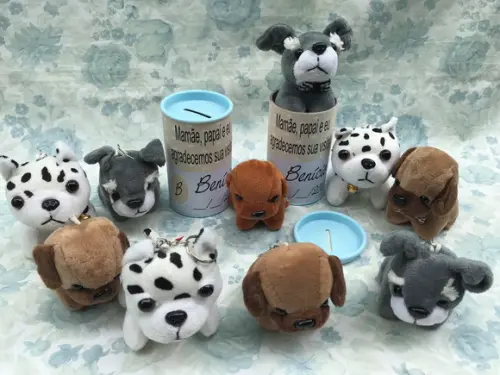 Cachorro em Pelúcia Chaveiro + Cofrinho 20 Unidades