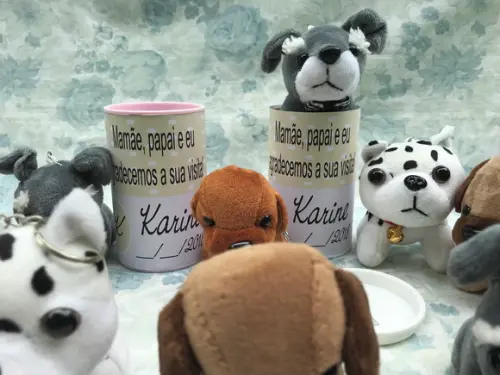Cachorro em Pelúcia Chaveiro + Cofrinho 30 Unidades