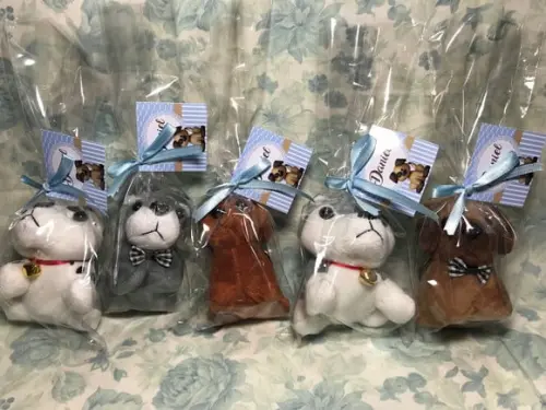 Cachorro em Pelúcia Chaveiro 60 Unidades