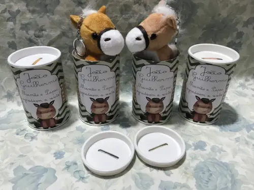 Cavalinhos em Pelúcia Chaveiro + Cofrinho 20 Unidades