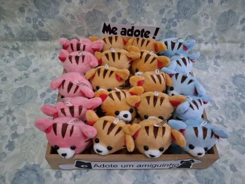 Gatinho em Pelúcia 35unid com Bandeja Personalizada