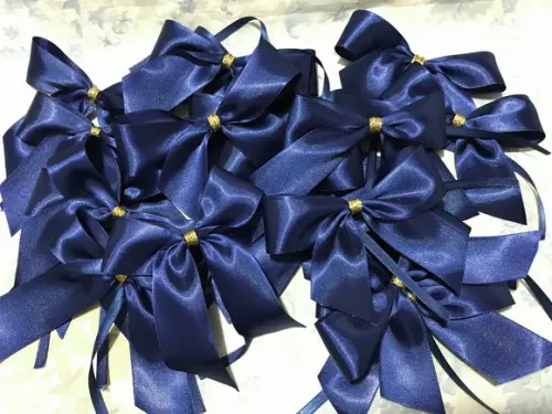 Laço de Cetim Azul Marinho C/dourado 30 Unid