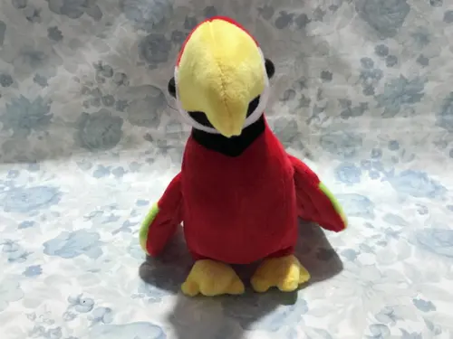 Lembrancinha Arara pelúcia