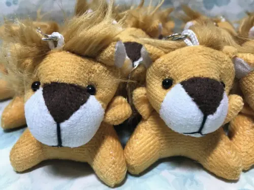 Lembrancinha Mini Pelúcia Leão 15 Unidades