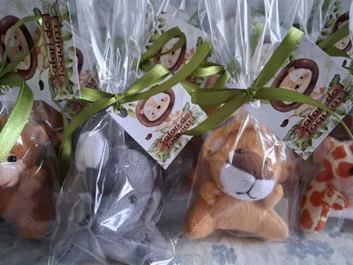 Lembrancinha Pelúcia Mini Selva Kit 20 Unidades