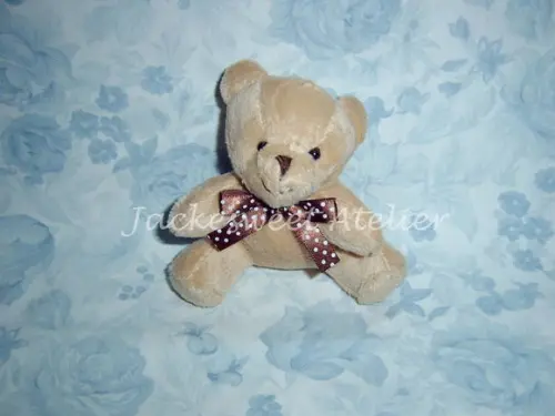 Mini Urso DENGO GRAVATA MARROM BL BRANCA