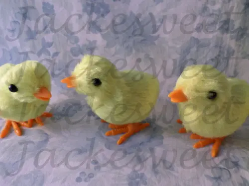 Pintinho Amarelinho de Corda Kit 60 Unidades