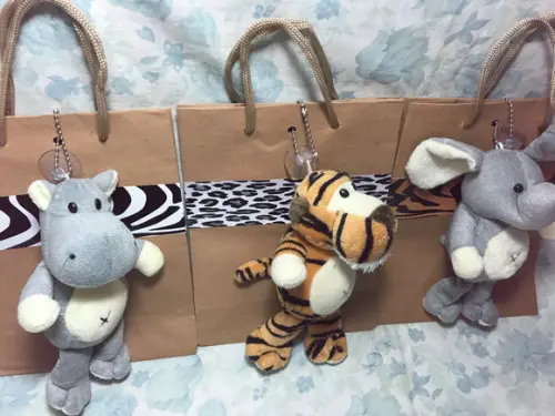 Sacola Kraft Safari Animal Print + Pelúcia Selva