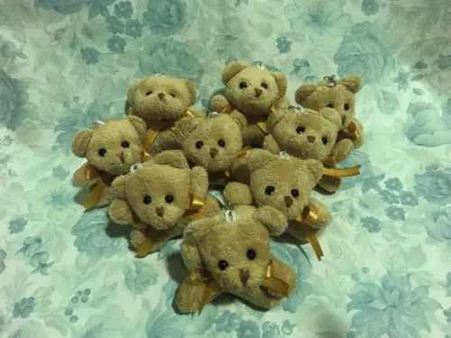 Ursinho Fofo 6cm Fitinha Dourada