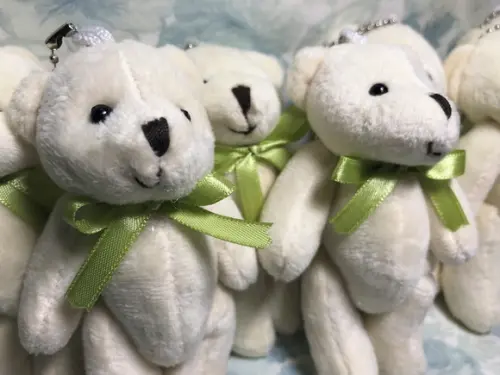 Urso Articulado Creme Gravata Verde 12 cm